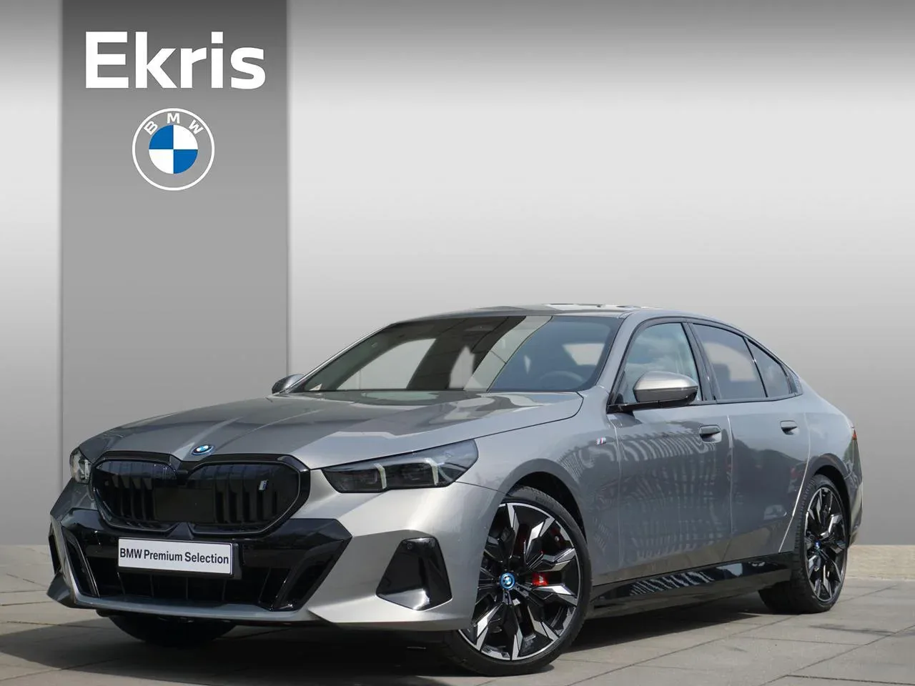 BMW i5 (2024) — foto 1