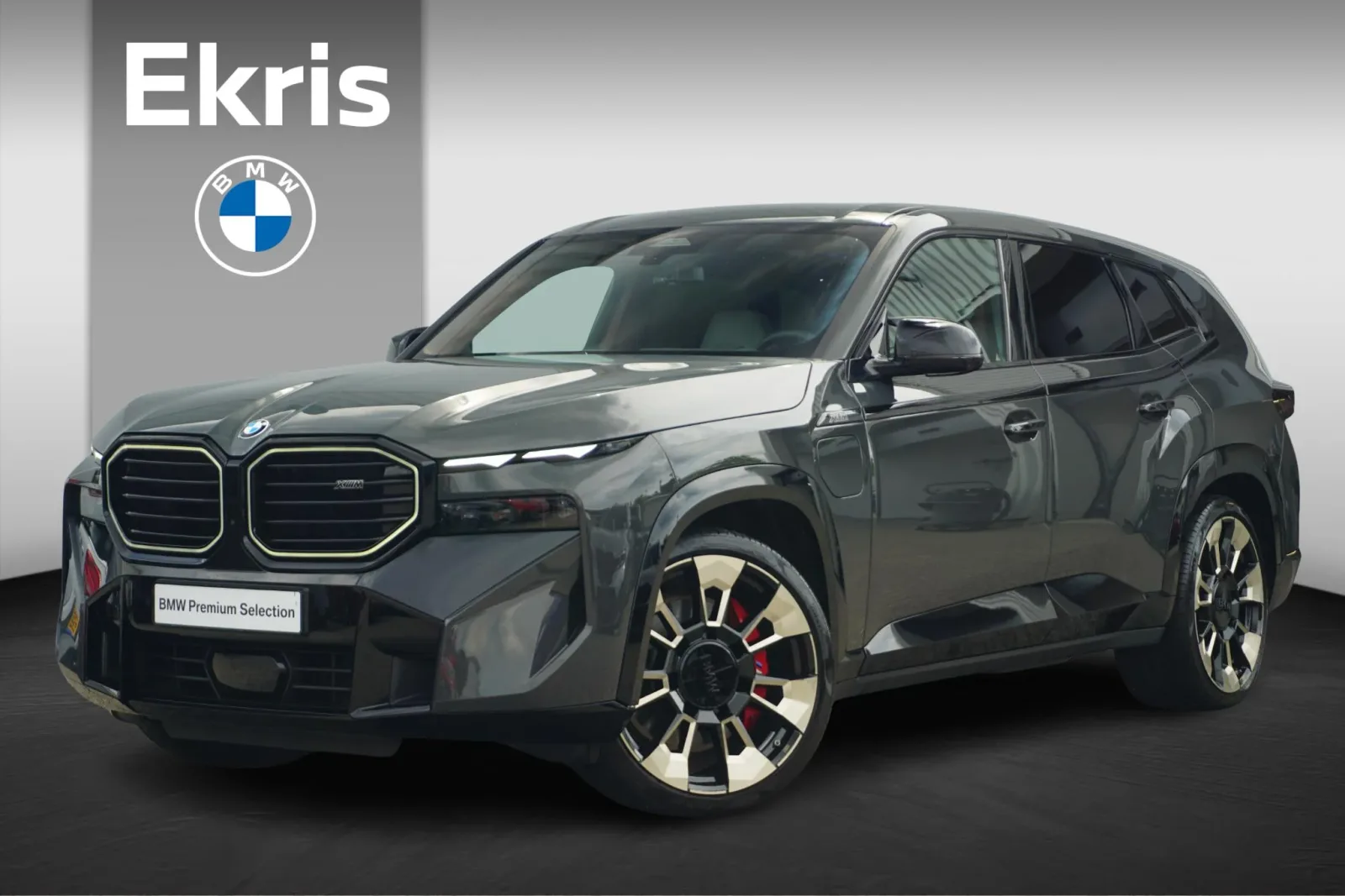 BMW XM (2025) — foto 1