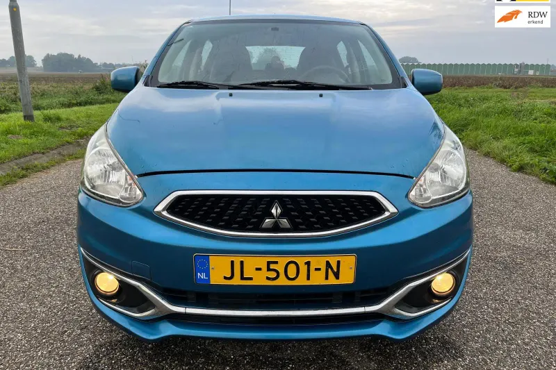 Mitsubishi Space Star (2016)