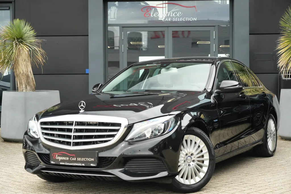 Mercedes-Benz C-Klasse (2016) — foto 1