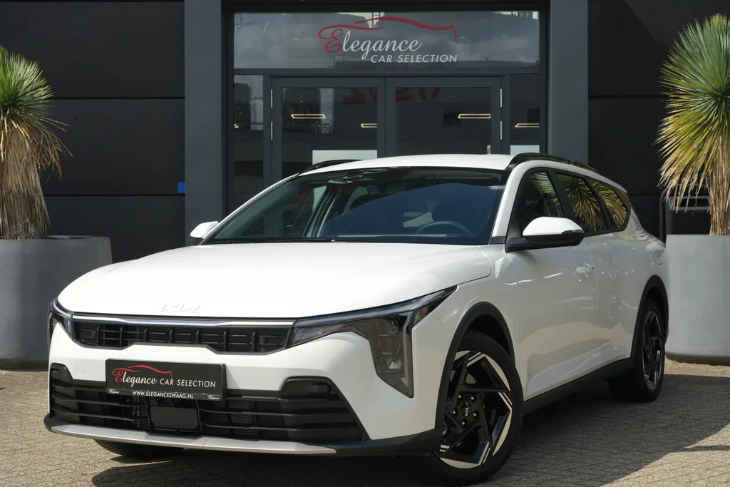 Kia K4 (2026) — foto 1