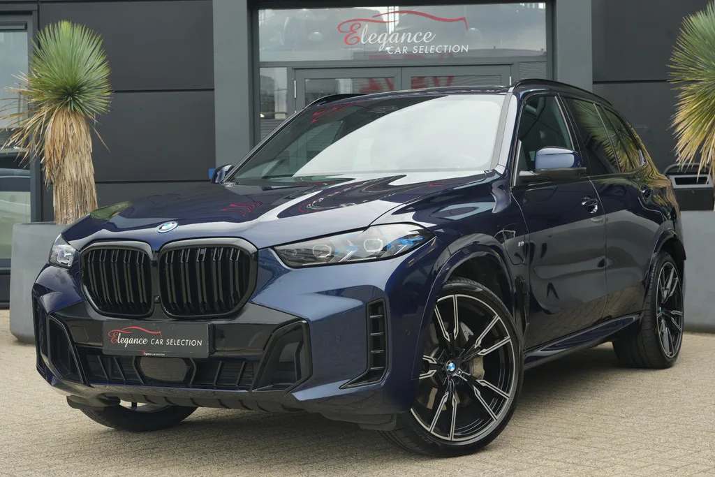 BMW X5 (2024) — foto 1