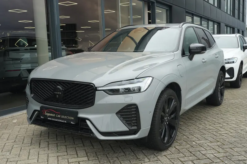 Volvo XC60 (2025)