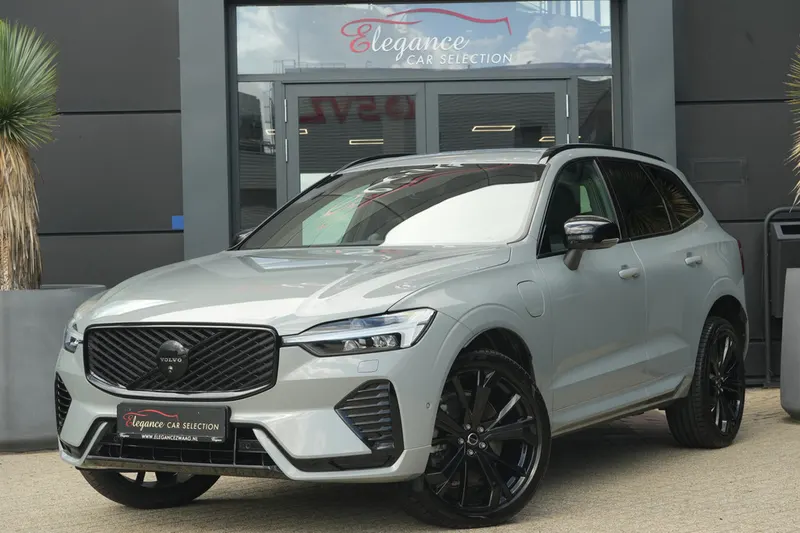 Volvo XC60 (2025)