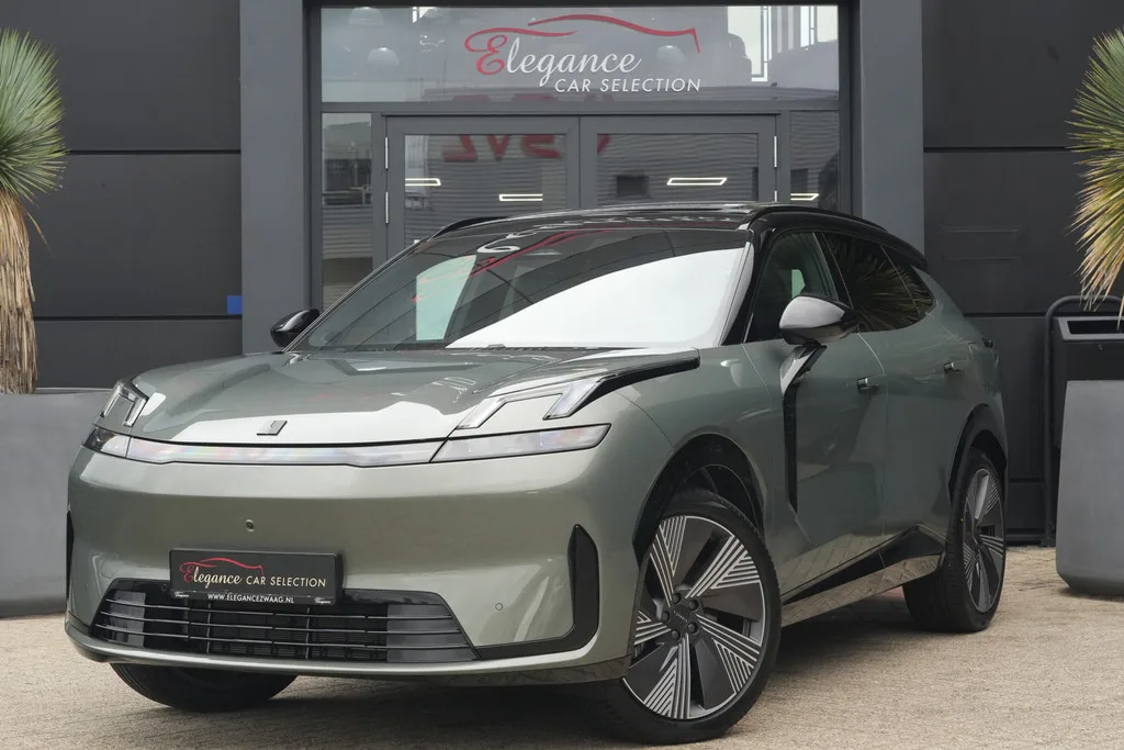 Lynk & Co 08 (2026) — foto 1