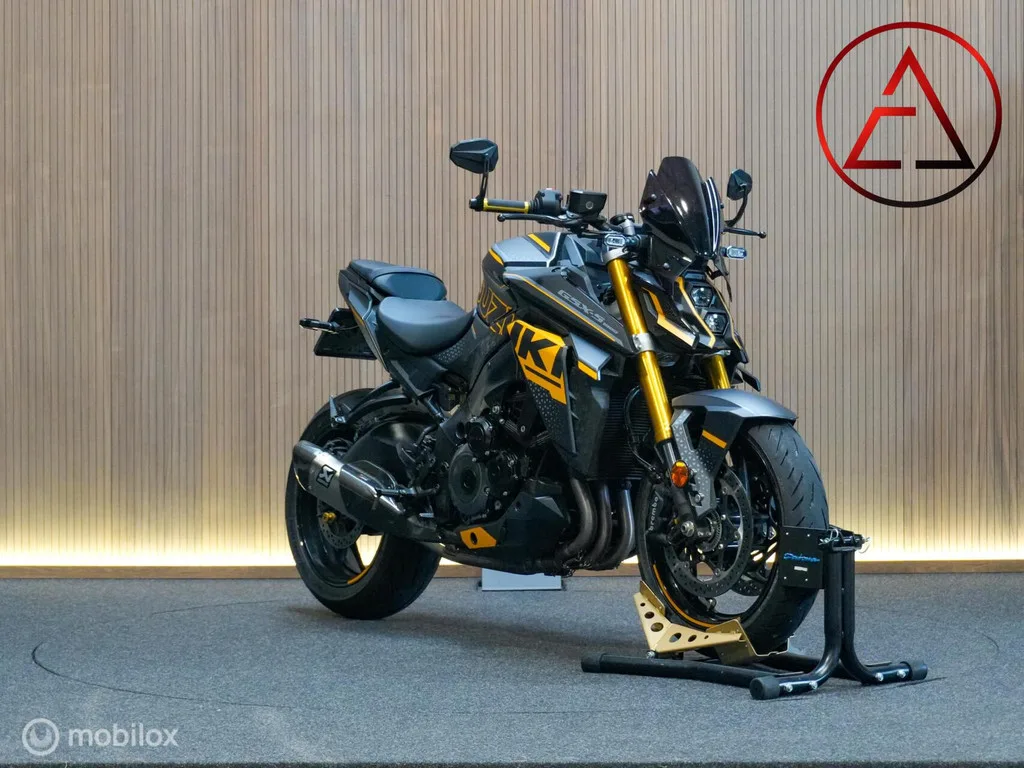 Suzuki GSX-S1000 (2022) — foto 1
