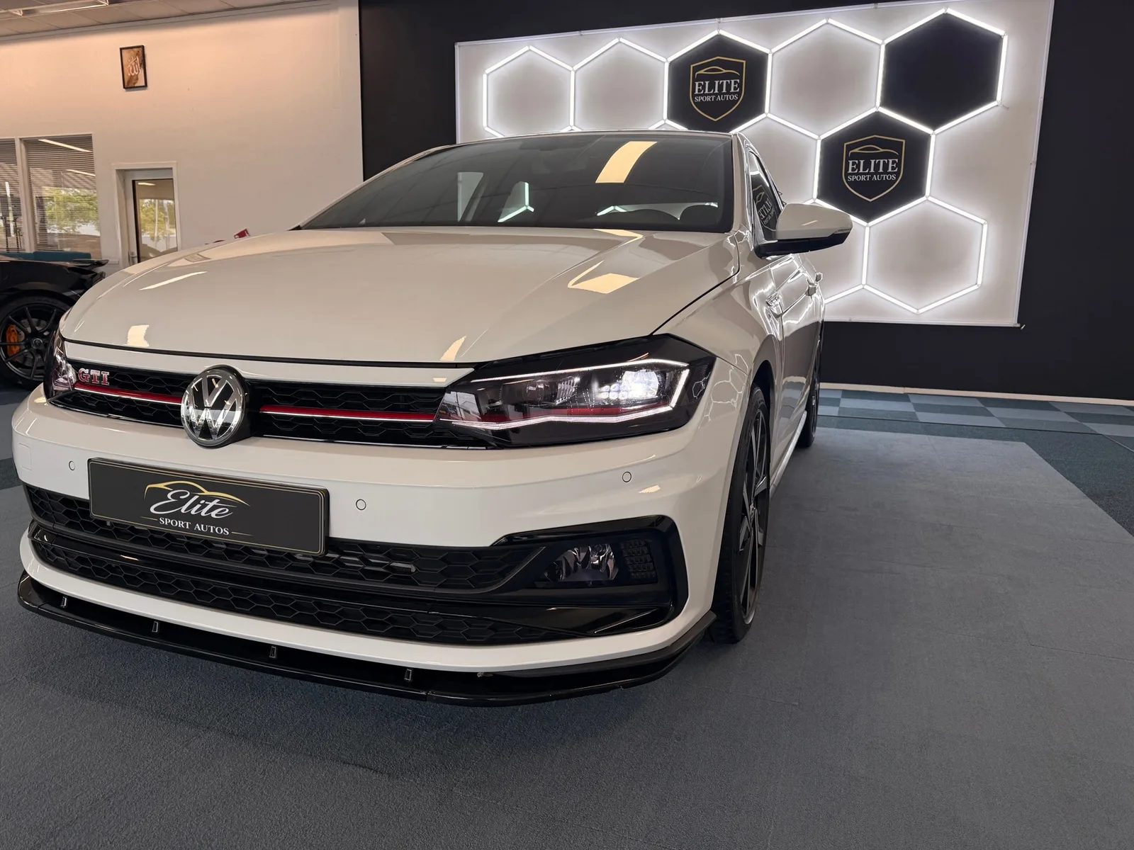 Volkswagen Polo (2019) — foto 1