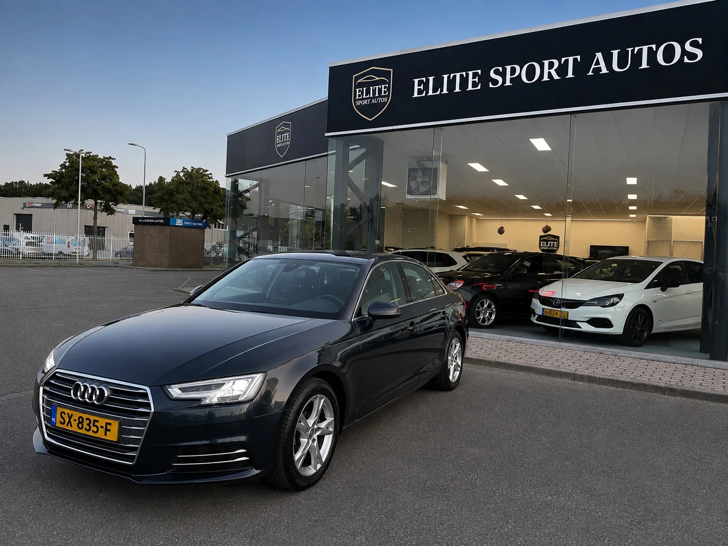 Audi A4 (2018) — foto 1