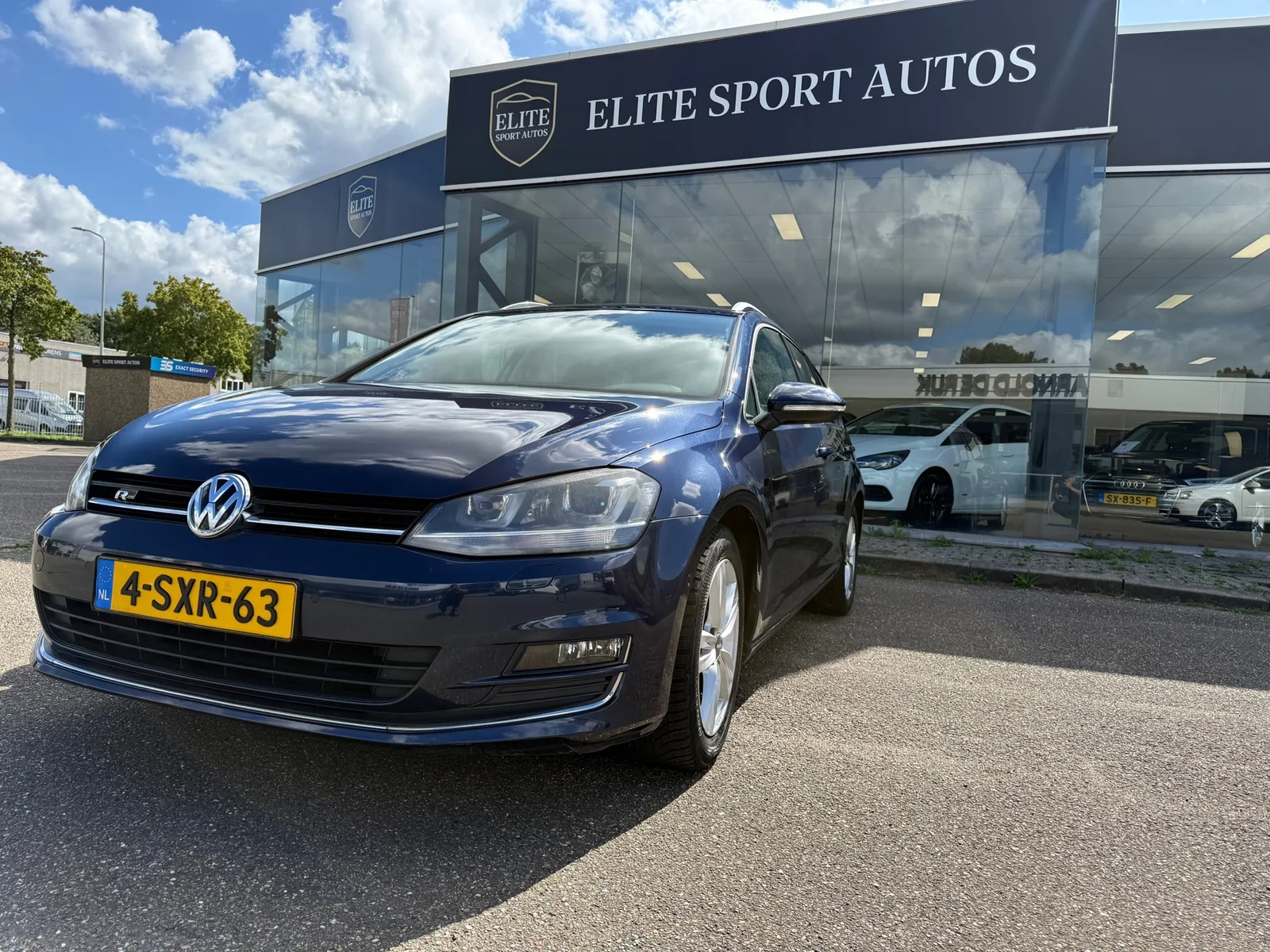 Volkswagen Golf (2014) — foto 1