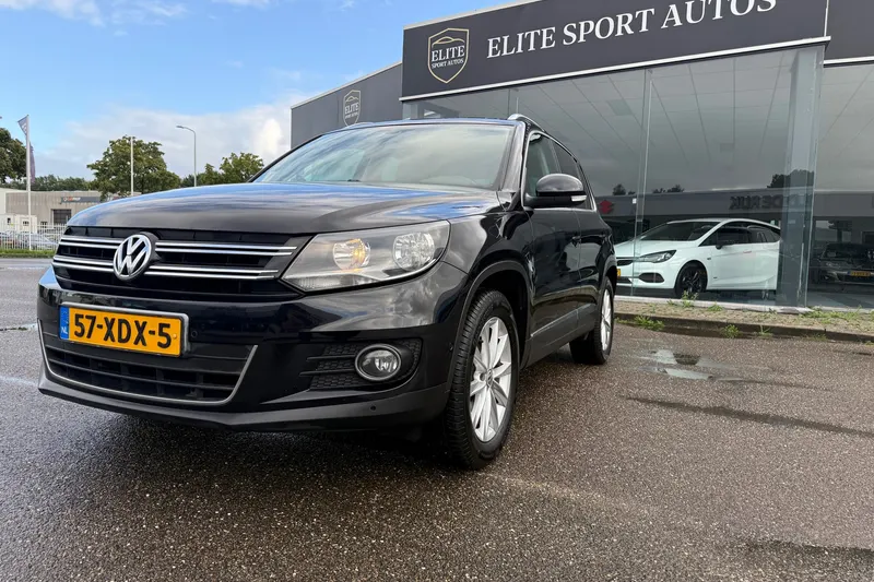 Volkswagen Tiguan (2012)