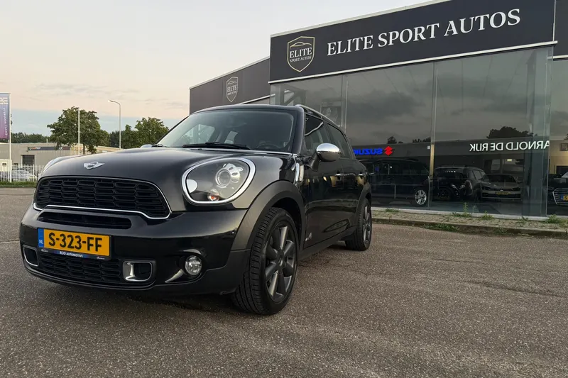MINI Countryman (2013)