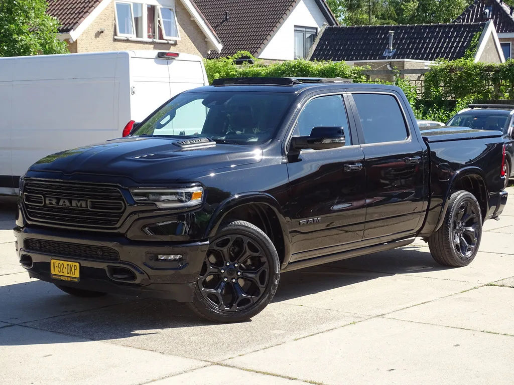 Dodge RAM (2024) — foto 1