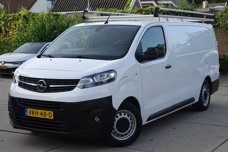 Opel Vivaro-e (2022)