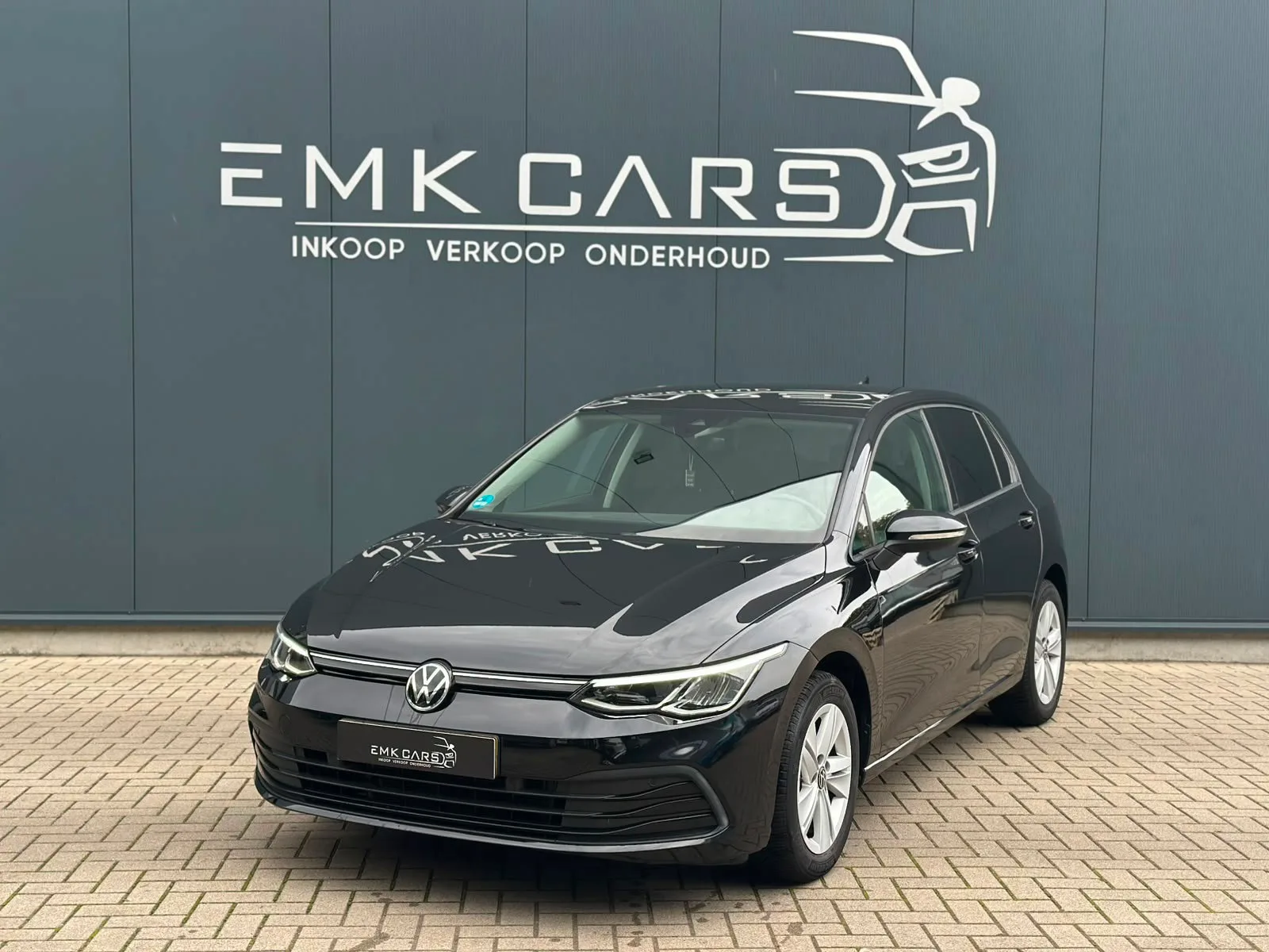 Volkswagen Golf (2021) — foto 1