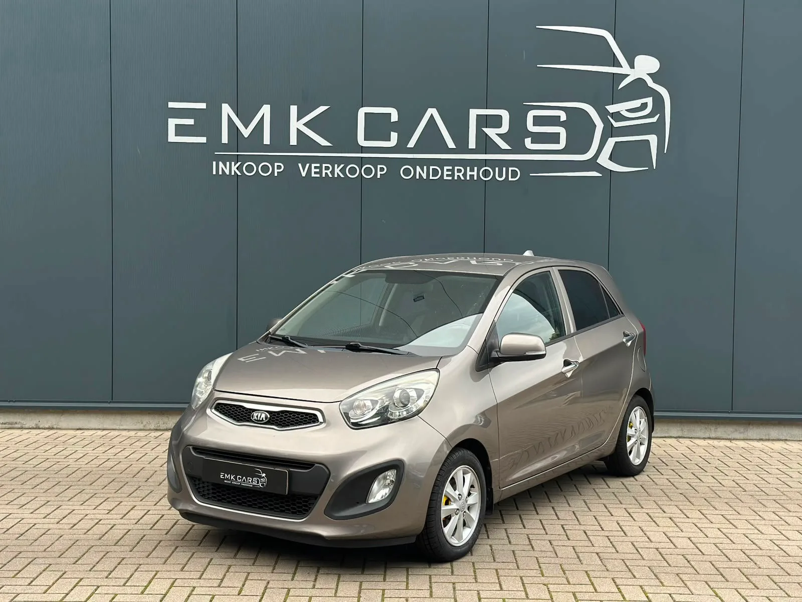 Kia Picanto (2012) — foto 1