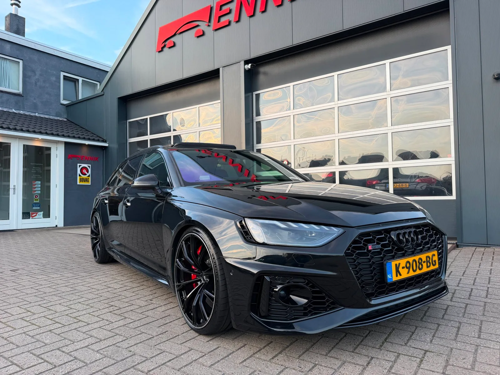 Audi A4 (2020) — foto 1
