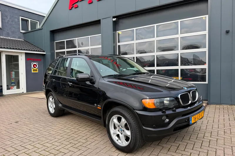 BMW X5 (2003)