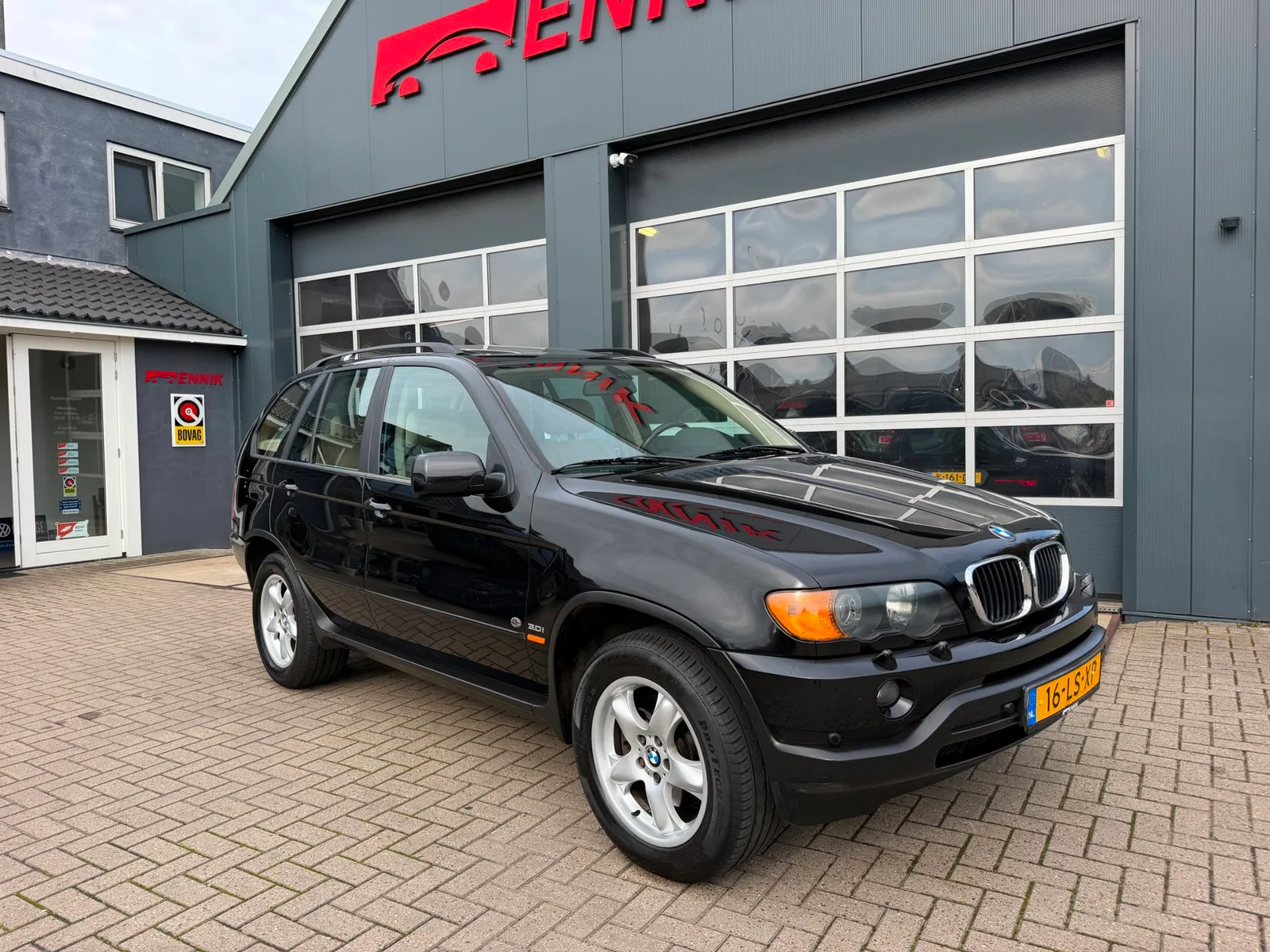 BMW X5 (2003) — foto 1