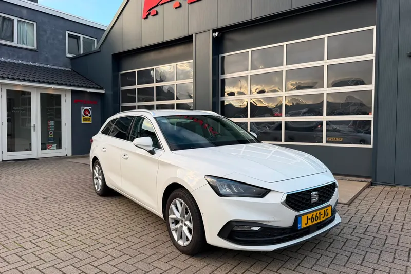 SEAT Leon Sportstourer (2020)