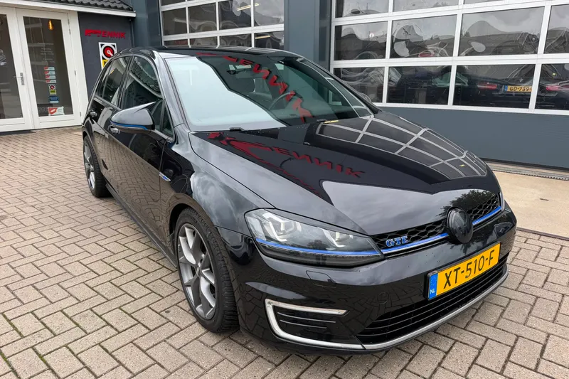 Volkswagen Golf (2016)