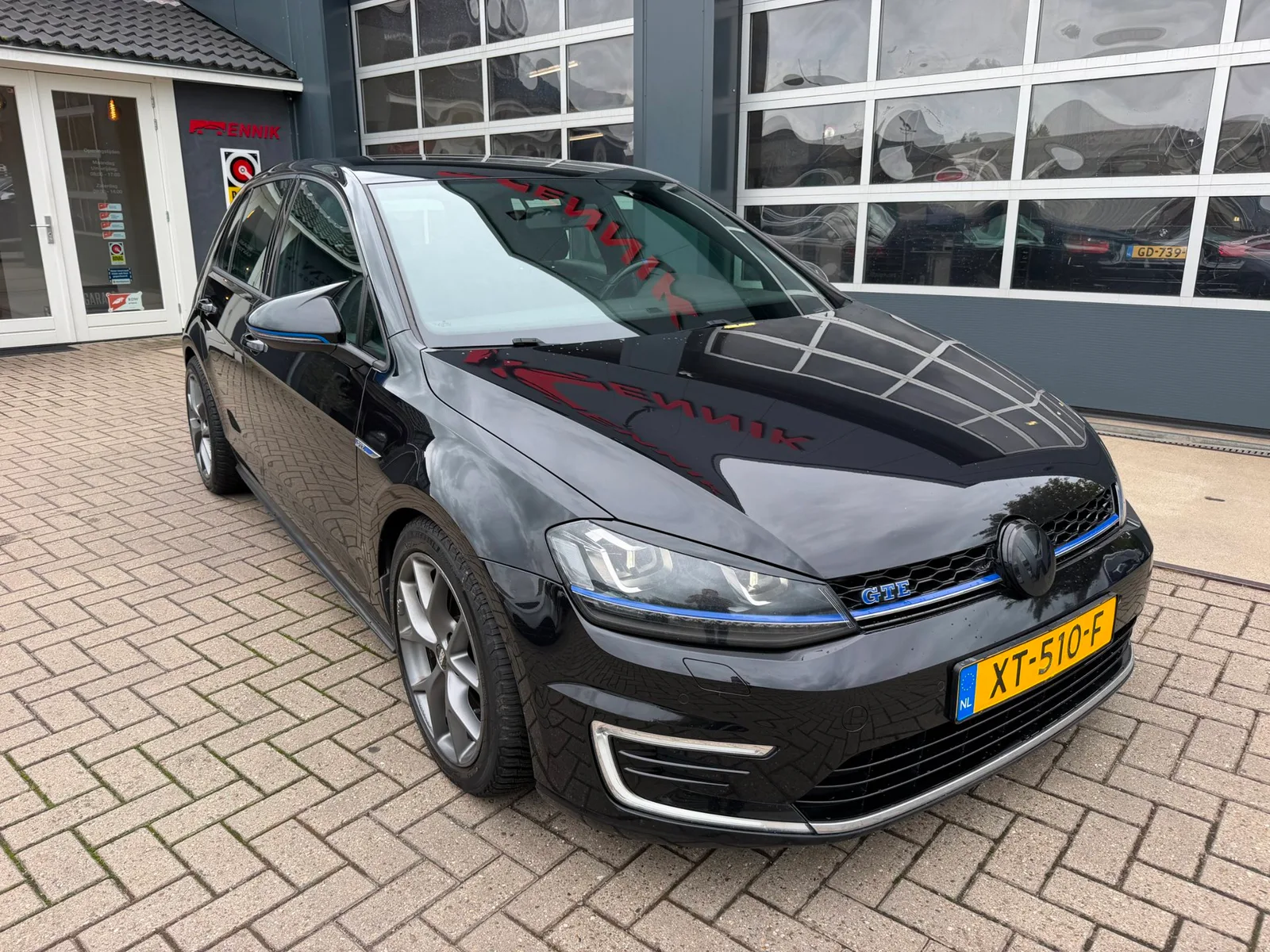 Volkswagen Golf (2016) — foto 1