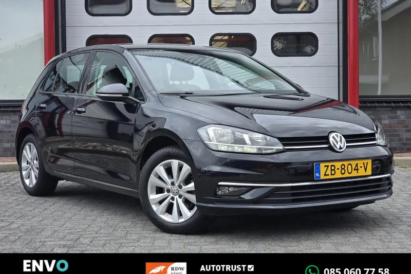 Volkswagen Golf (2017)