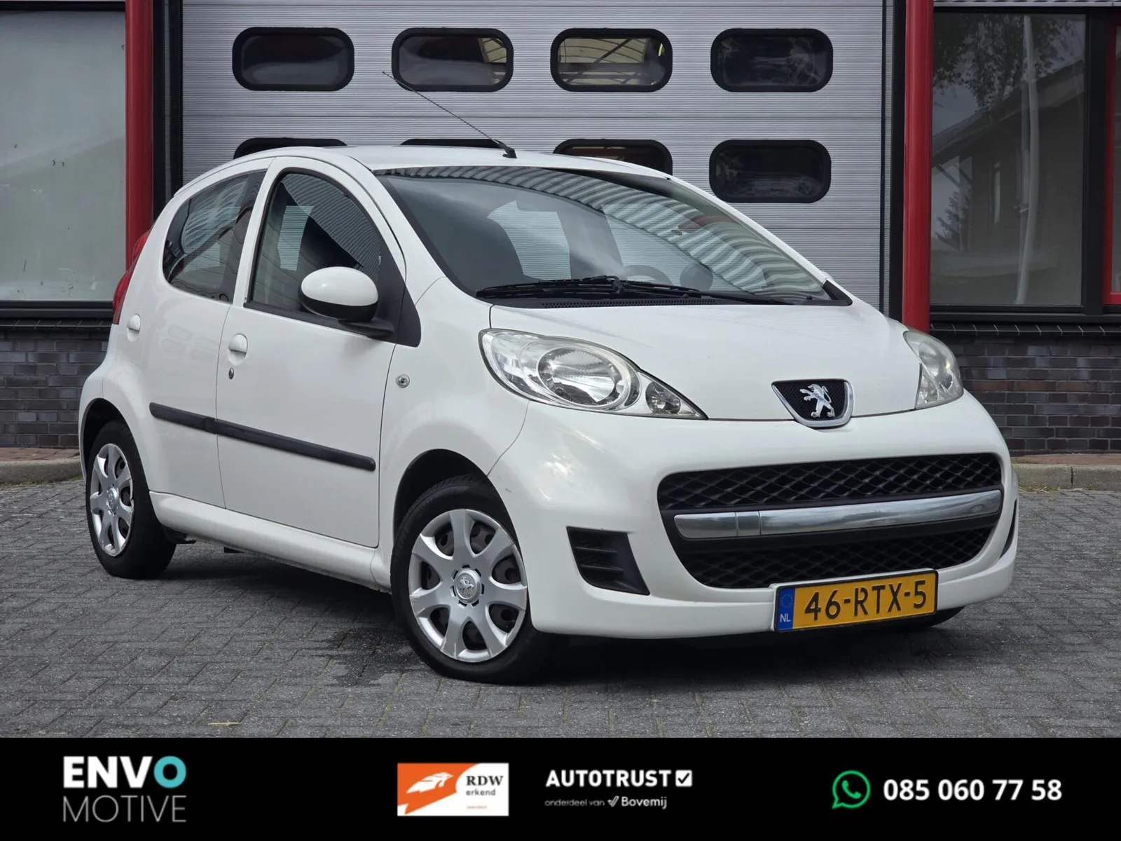 Peugeot 107 (2011) — foto 1