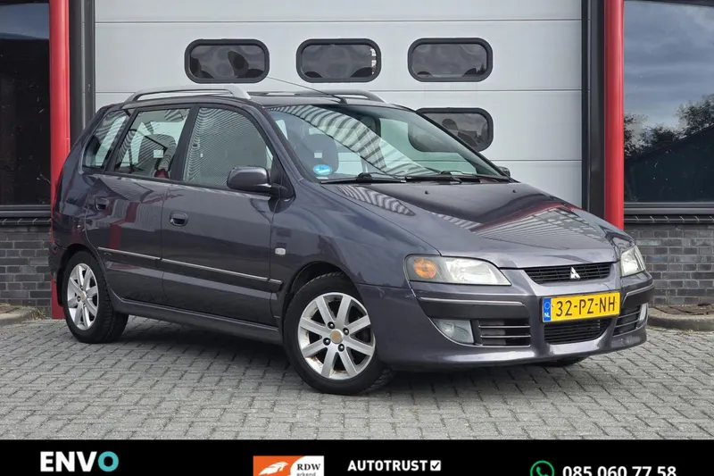 Mitsubishi Space Star (2005)
