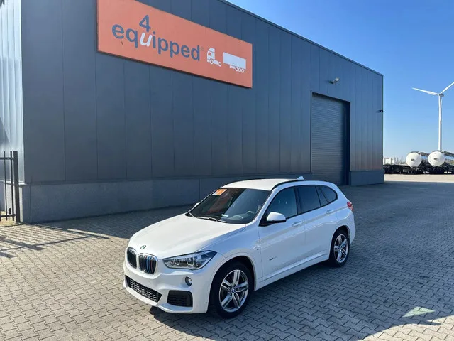 BMW X1 (2017) — foto 1