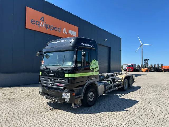 Mercedes-Benz Actros (2008) — foto 1