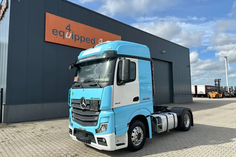 Mercedes-Benz Actros (2023)