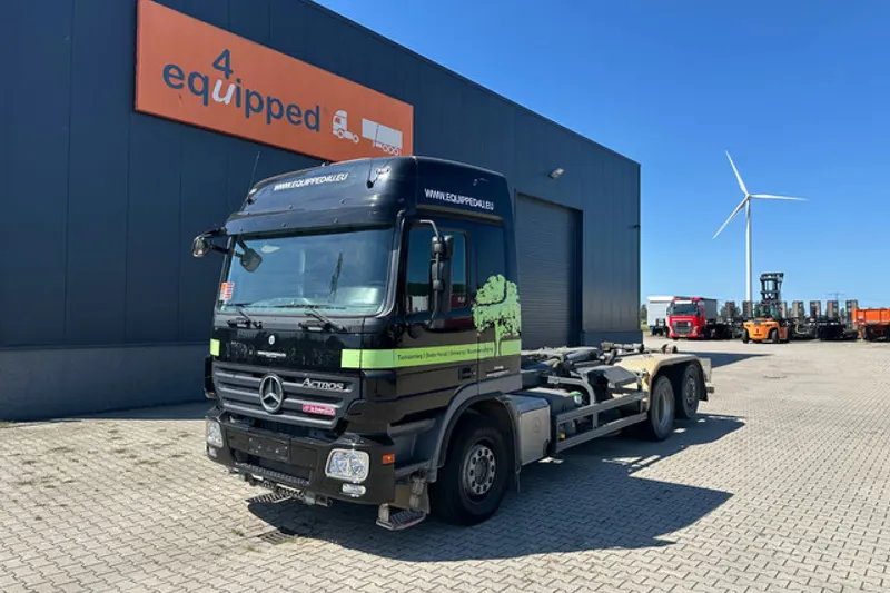 Mercedes-Benz Actros (2008)