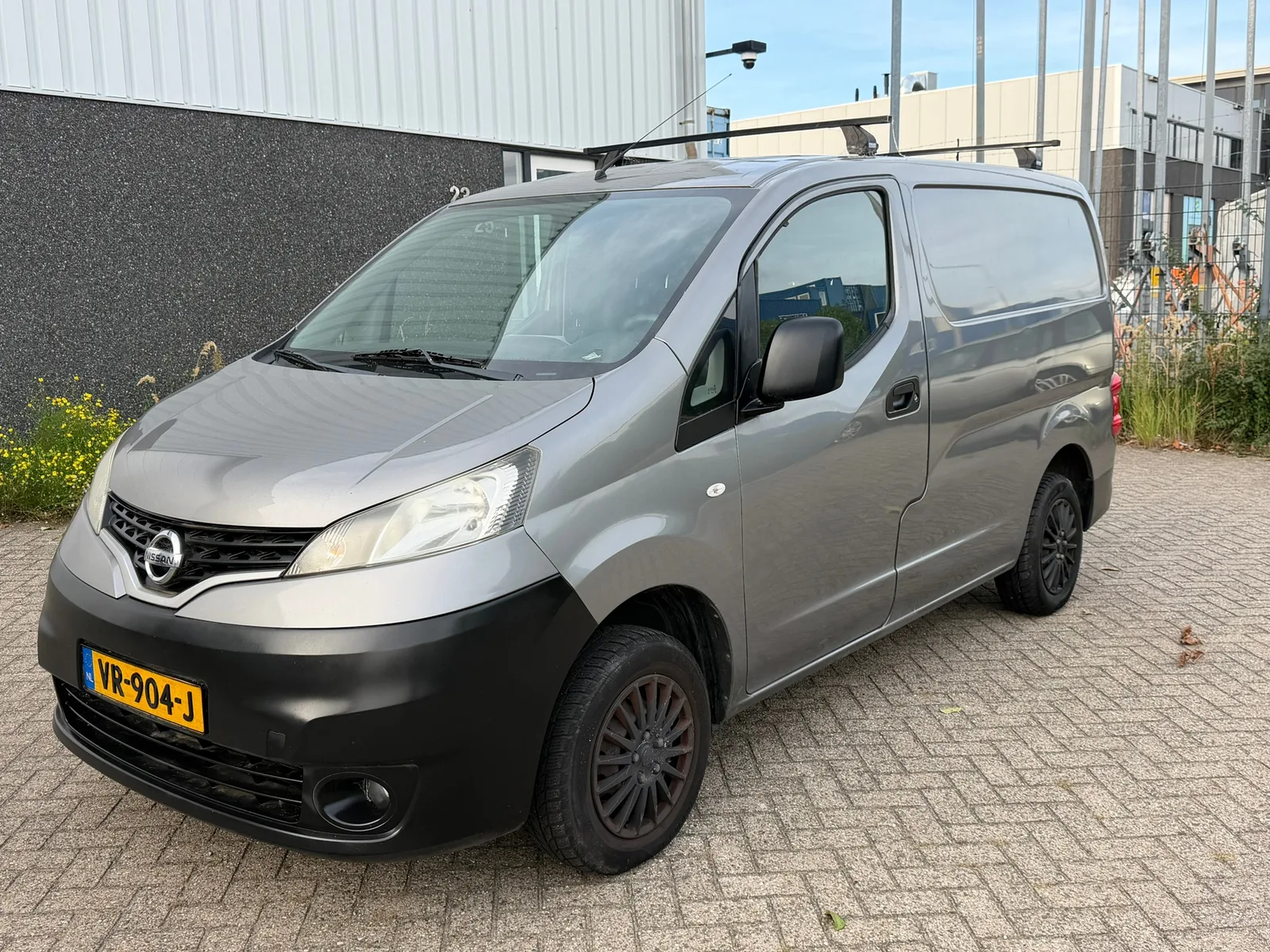 Nissan NV200 (2015) — foto 1