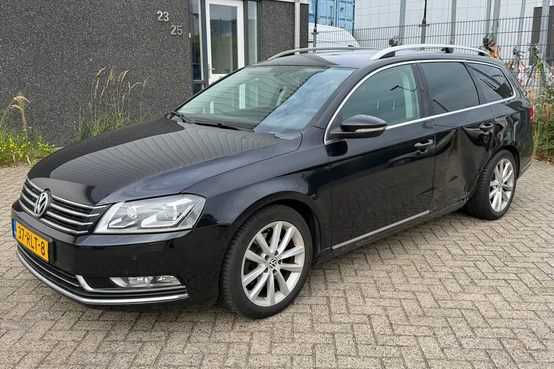 Volkswagen Passat (2011)