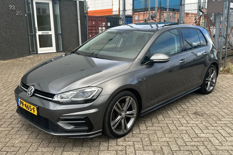 Volkswagen Golf (2017)