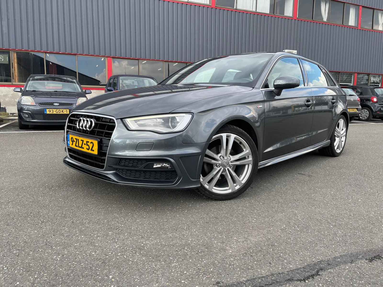 Audi A3 (2015) — foto 1