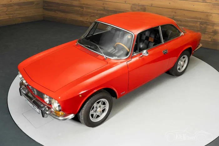 Alfa Romeo GT (1975) — foto 1