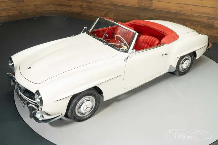 Mercedes-Benz SL-Klasse (1961) — foto 1