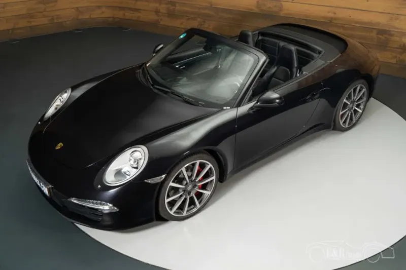 Porsche 911 (2012)