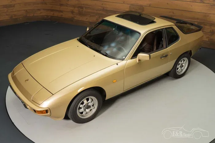 Porsche 924 (1983) — foto 1