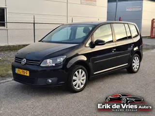 Volkswagen Touran (2015) — foto 1