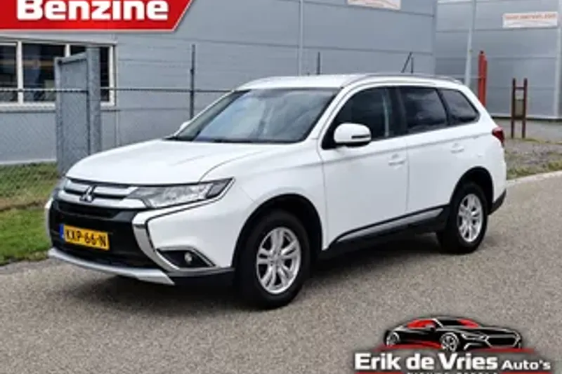 Mitsubishi Outlander (2017)