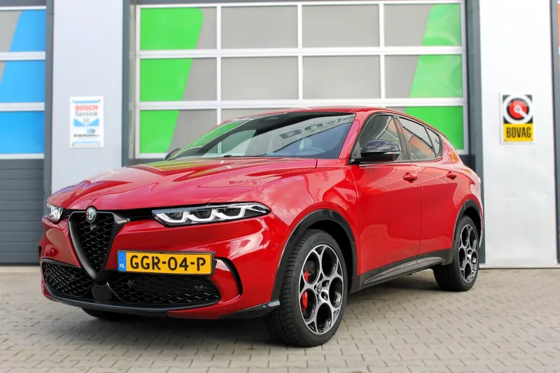 Alfa Romeo Tonale (2023)
