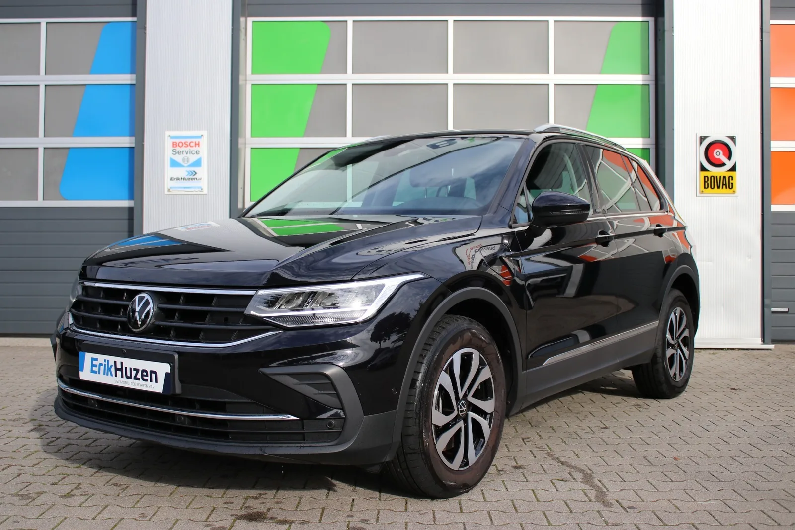 Volkswagen Tiguan (2022) — foto 1