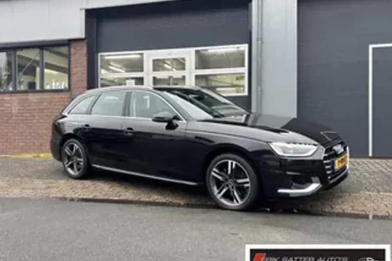 Audi A4 (2023)