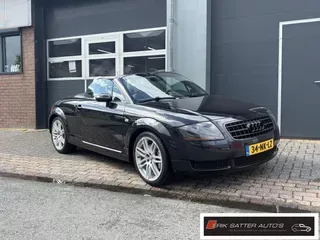 Audi TT (2003) — foto 1