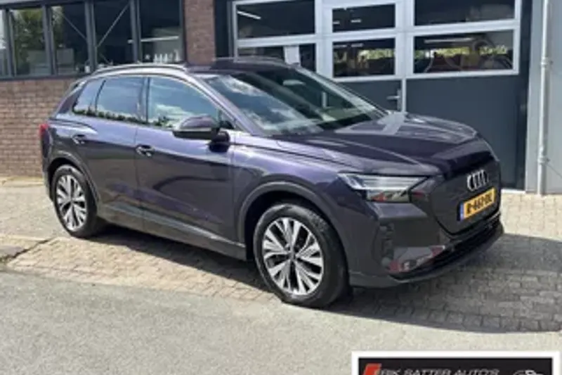 Audi Q4 e-tron (2022)
