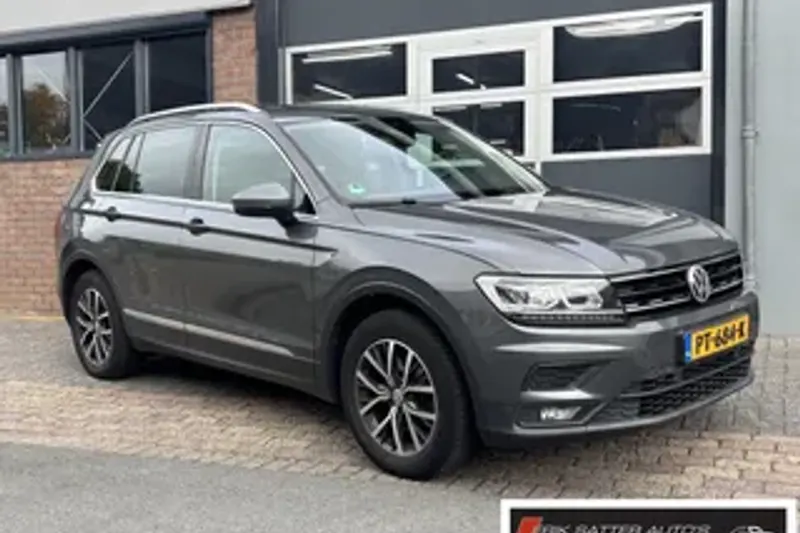 Volkswagen Tiguan (2017)