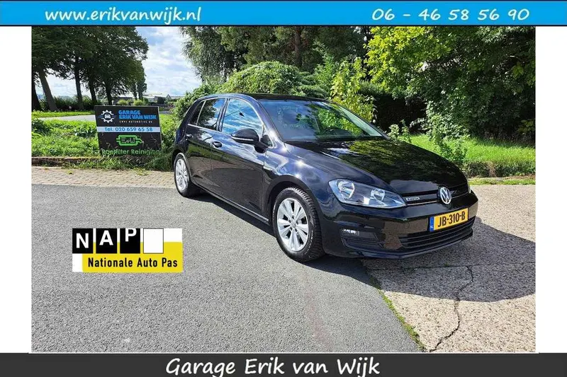 Volkswagen Golf (2016)