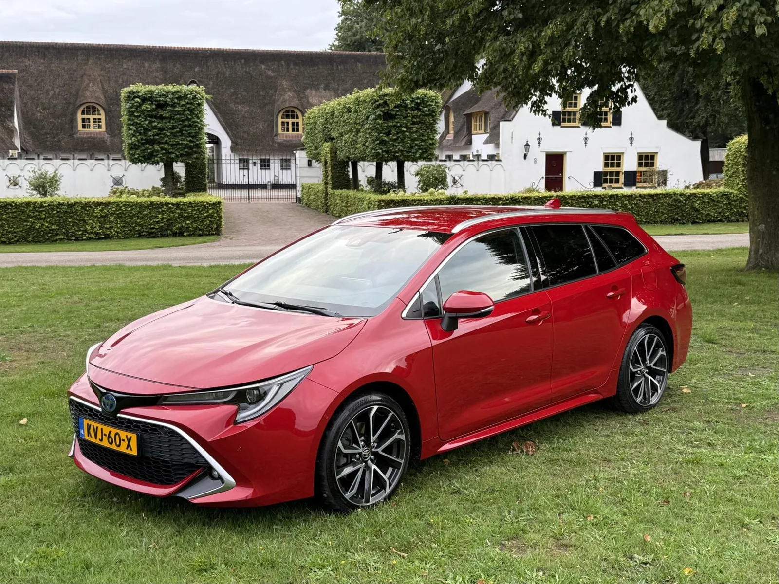 Toyota Corolla (2021) — foto 1